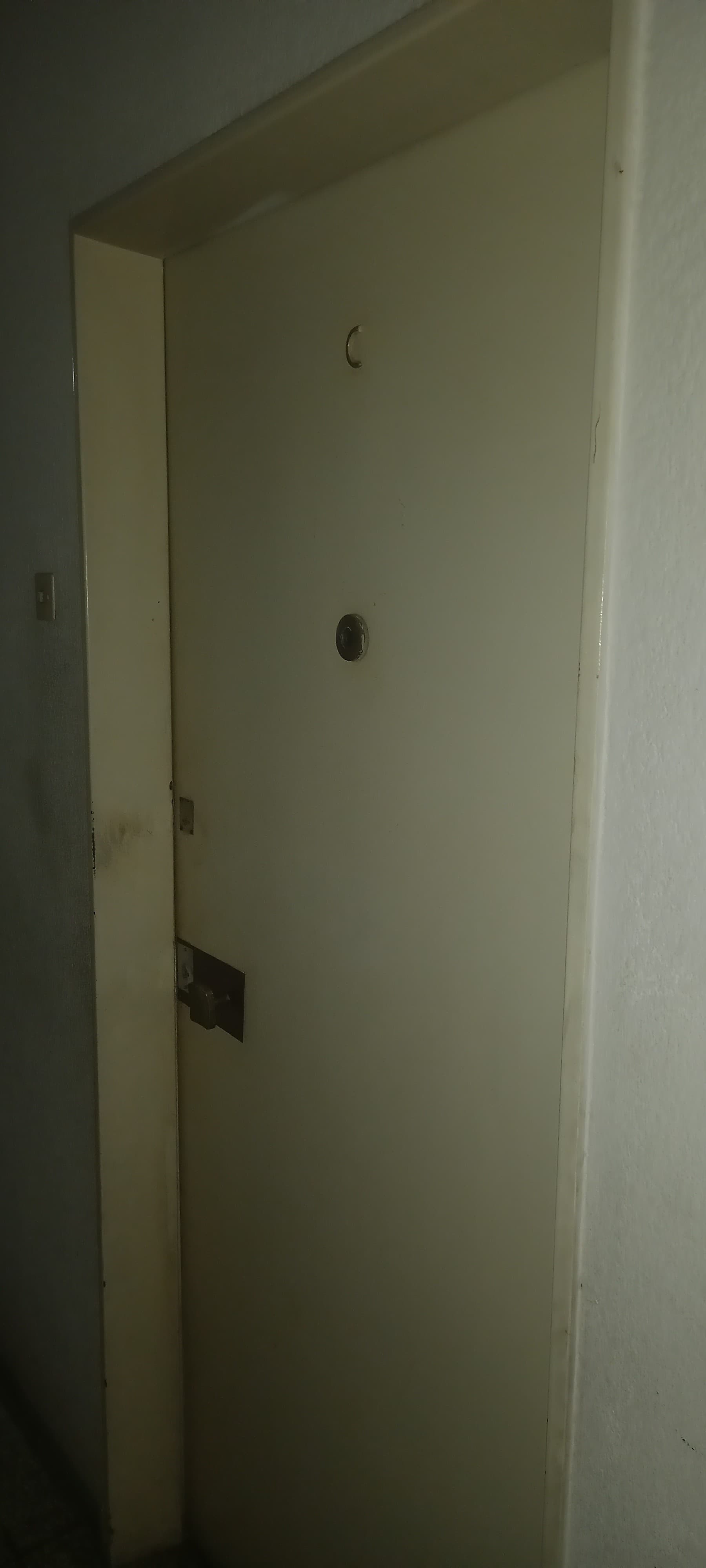 EN DÓLARES - INMUEBLE OCUPADO - DOS AMBIENTES - RECOLETA