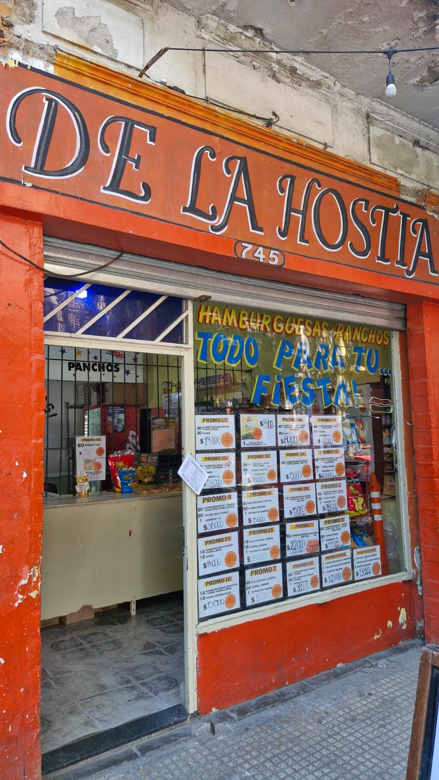 EN DÓLARES- LA BOCA- LOCAL A LA CALLE CON DOS BAÑO- OCUPADO- C.A.B.A-