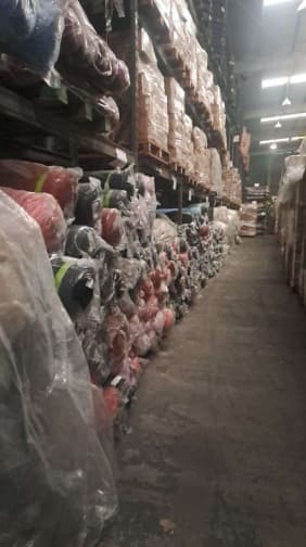 EN DÓLARES- ROLLOS DE TELAS- UBICADOS ZONA FRANCA LA PLATA