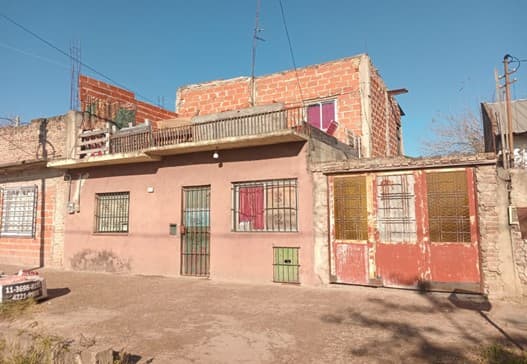EN DÓLARES- FLORENCIO VARELA- CASA EN LOTE PROPIO- OCUPADA- PCIA. BS. AS.