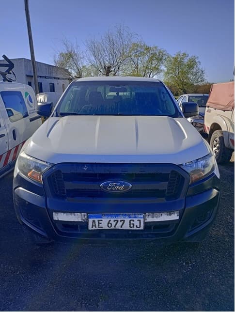 AUTOMOTOR- FORD RANGER 4x2 XL 2.2L- PICK-UP- AÑO 2021- ESTADO BUENO-