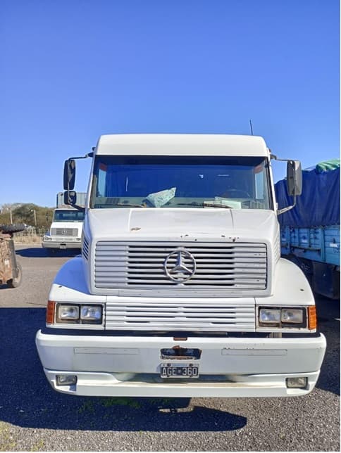 CAMIÓN CON CABINA-MERCEDES BENZ-BM386 VERSION 1633- AÑO 1995- ESTADO BUENO-