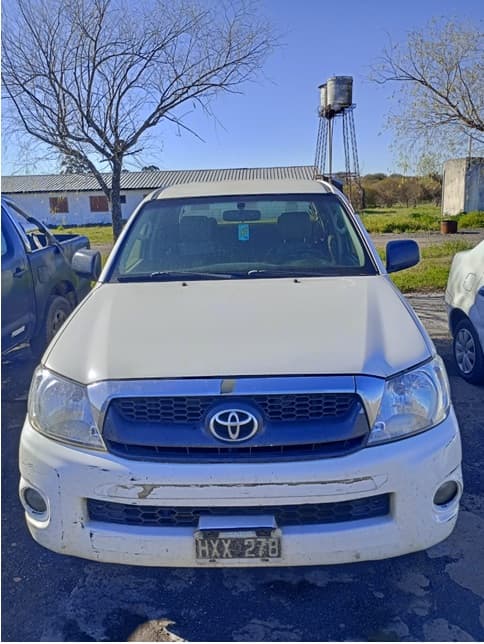 AUTOMOTOR- TOYOTA HILUX 4X2 CABINA SIMPLE DX 2.5TD CABINA- PICK-UP- AÑO 2009-