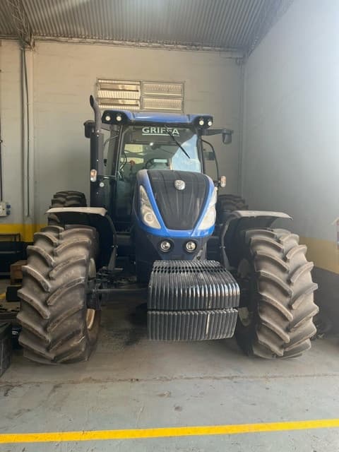 EN DÓLARES- TRACTOR NEW HOLLAND T7.260 A- AÑO 2022- PERFECTO ESTADO-